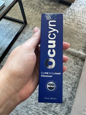 Sonoma Navy Blue Eyelid & Eyelash Cleanser